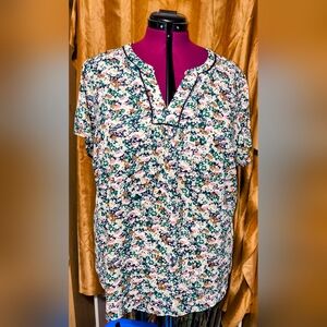 41 Hawthorn Multicolor Floral Blouse